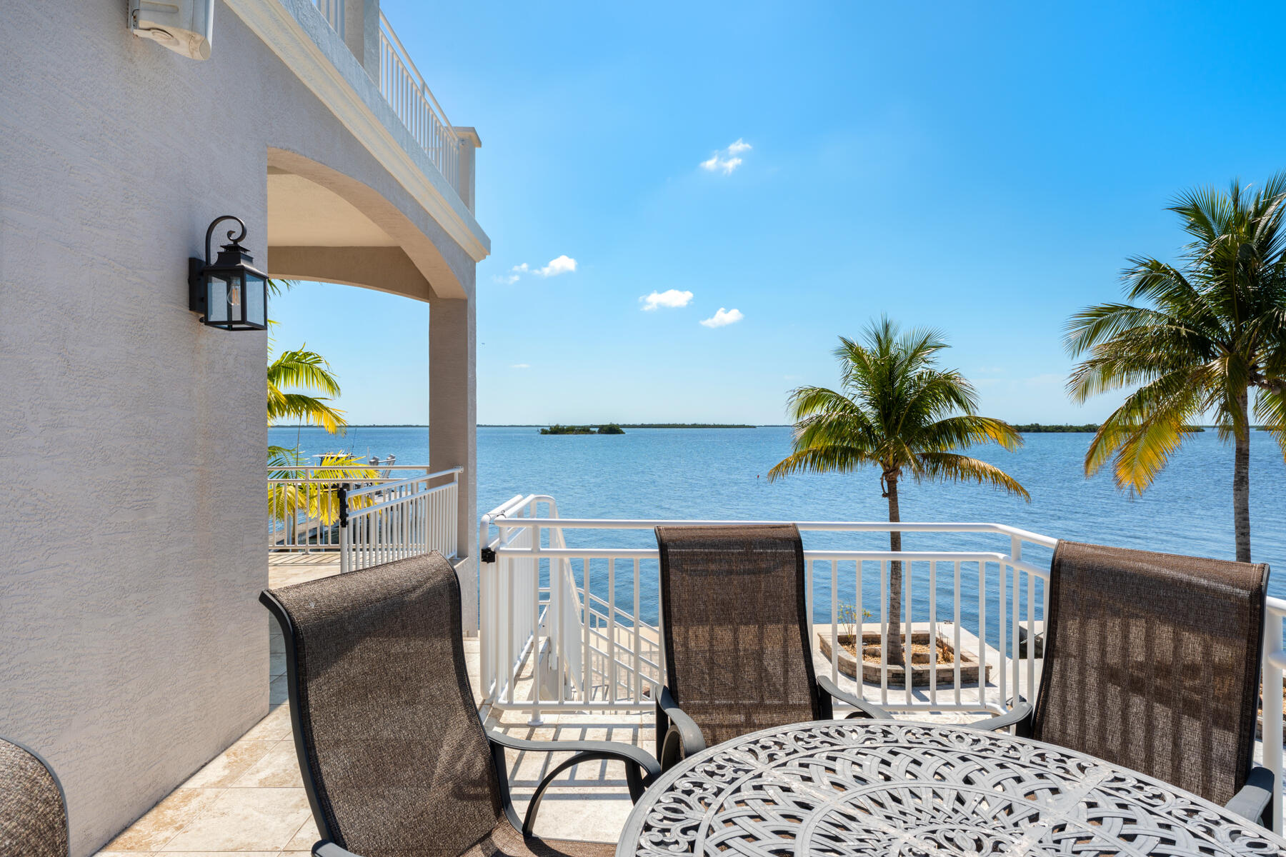 3742 Seagrape Street