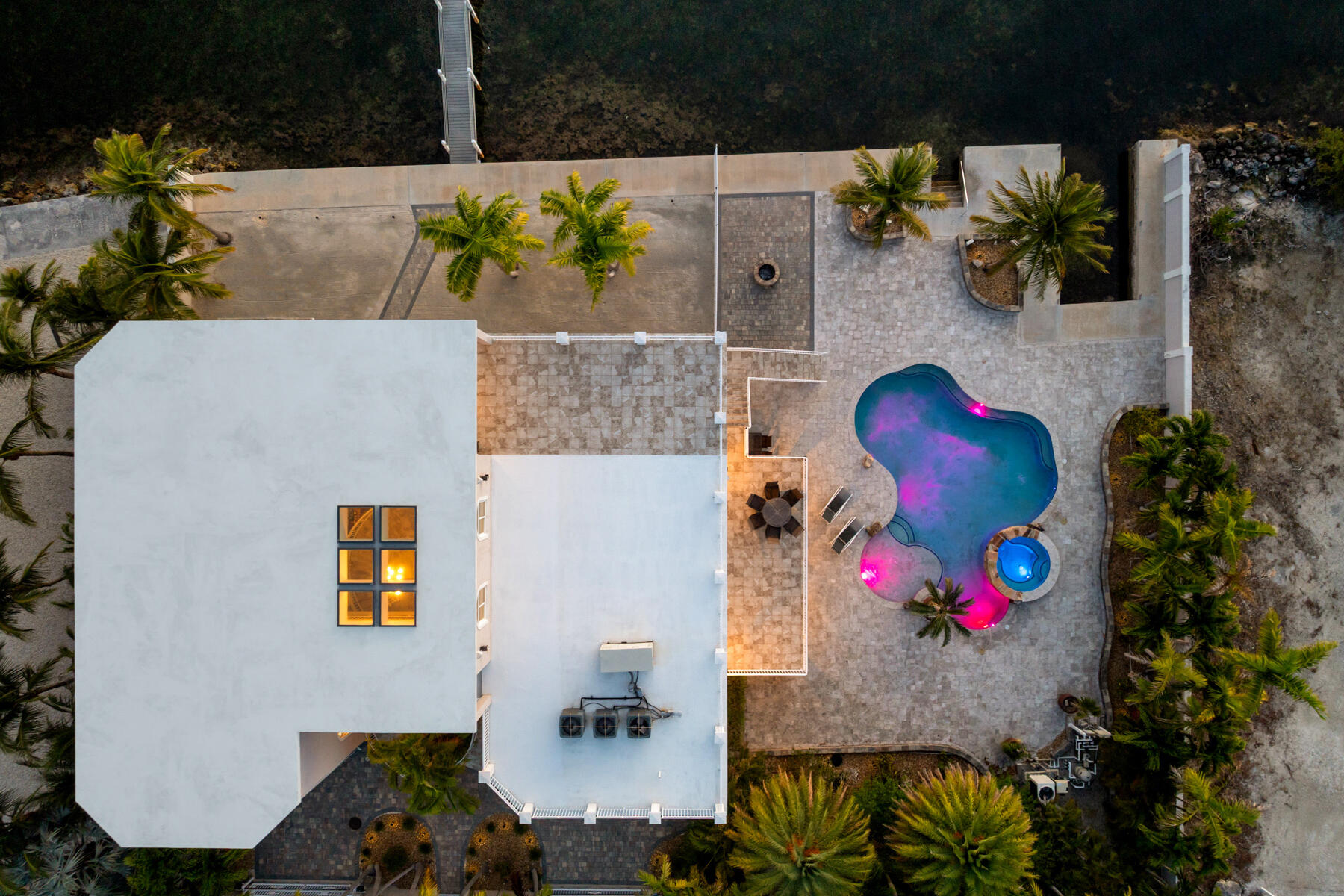 3742 Seagrape Street