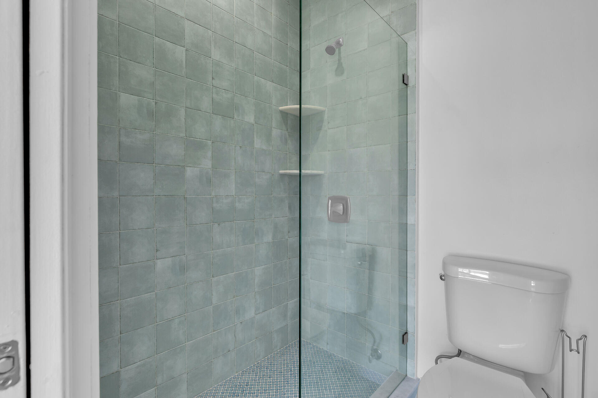 501 E Ocean Drive Unit: 17