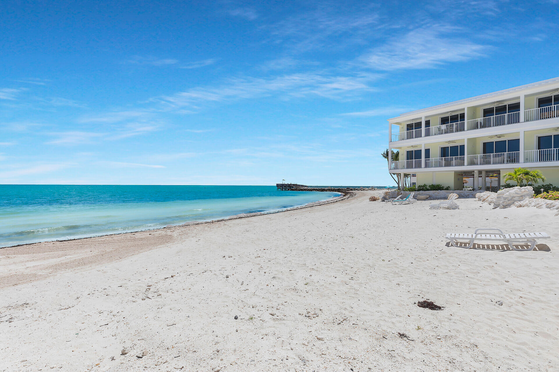 501 E Ocean Drive Unit: 17