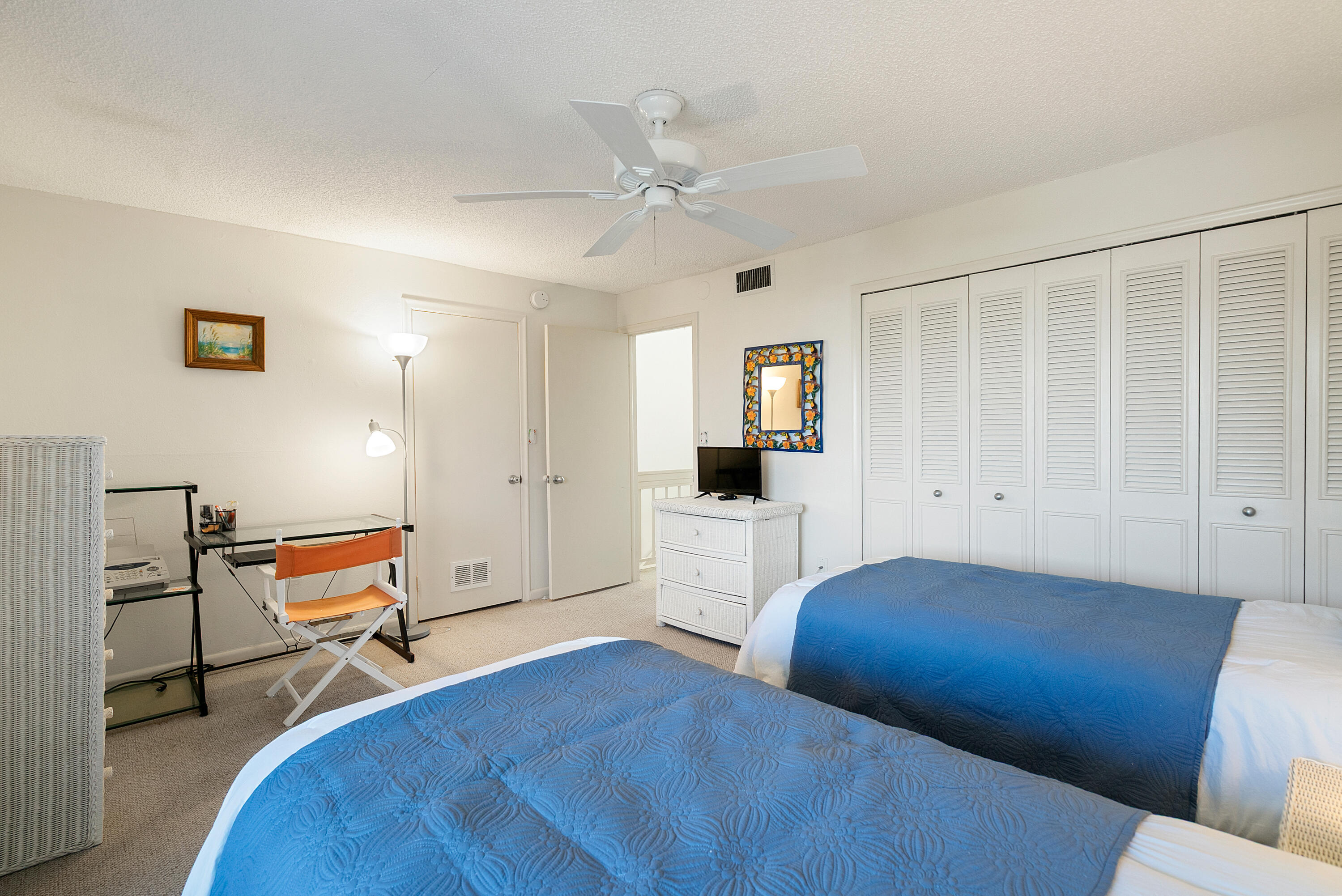 601 W Ocean Drive Unit: 411C