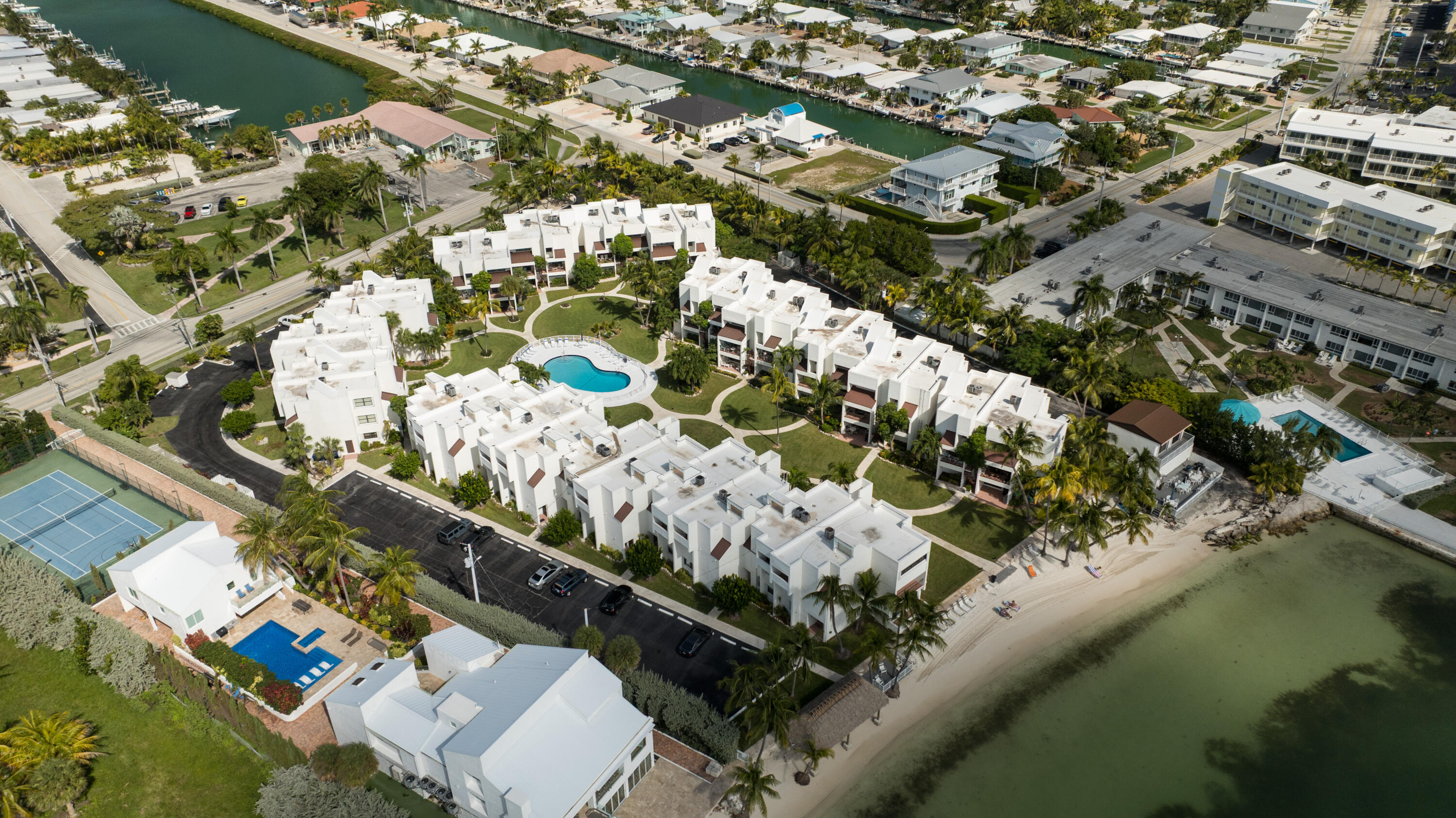 601 W Ocean Drive Unit: 411C