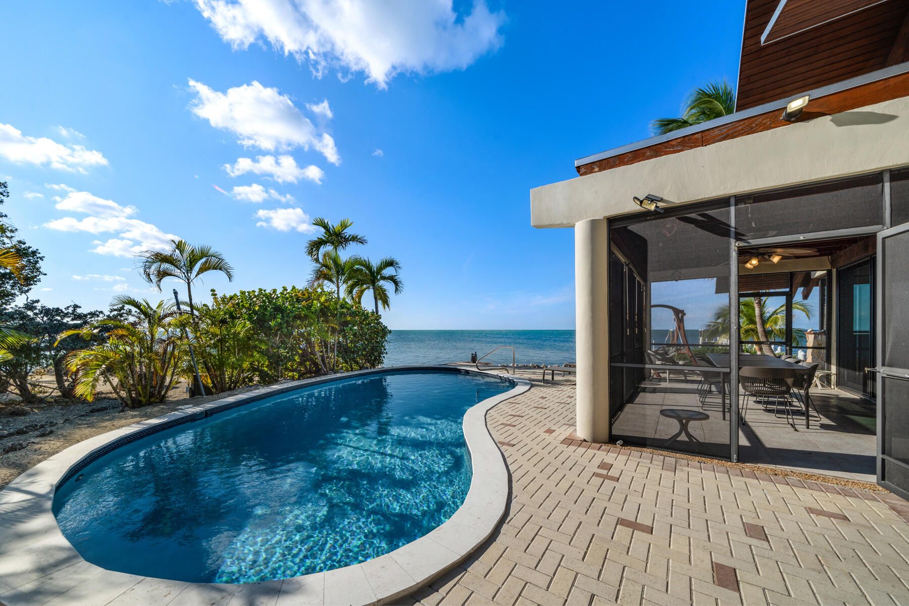 115 Windy Point Circle