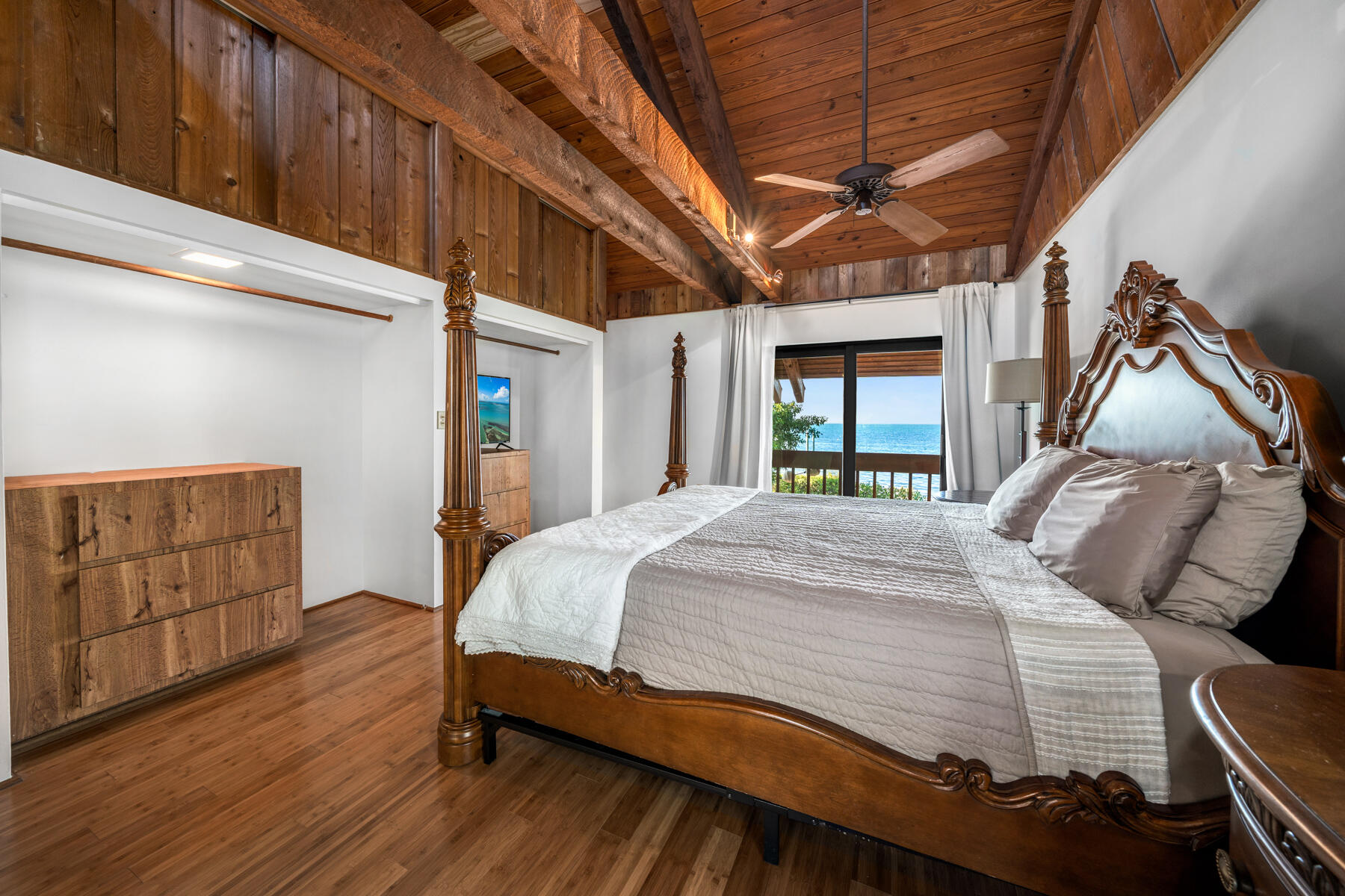 115 Windy Point Circle