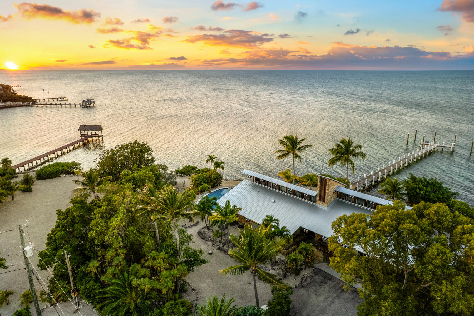 115 Windy Point Circle