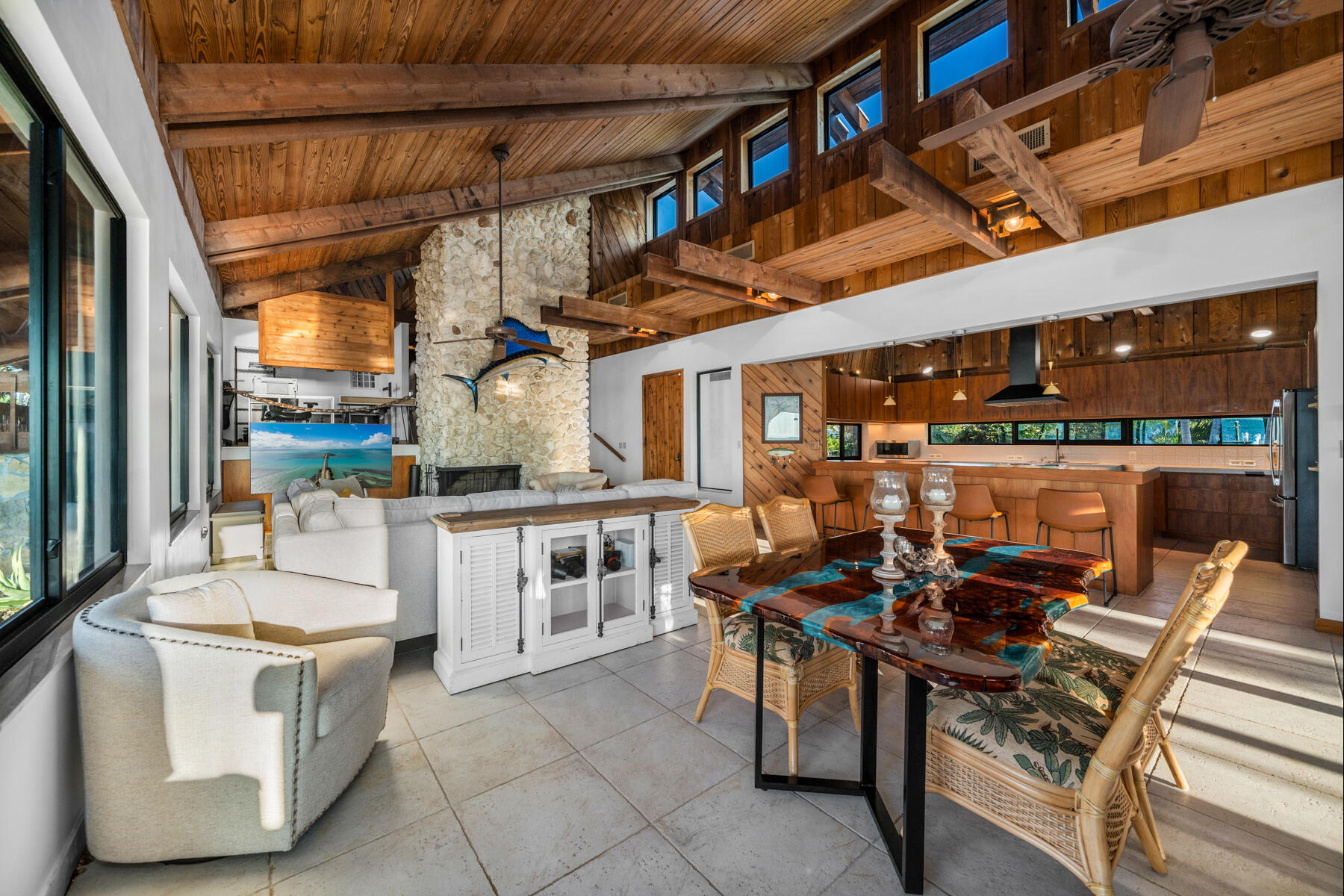 115 Windy Point Circle