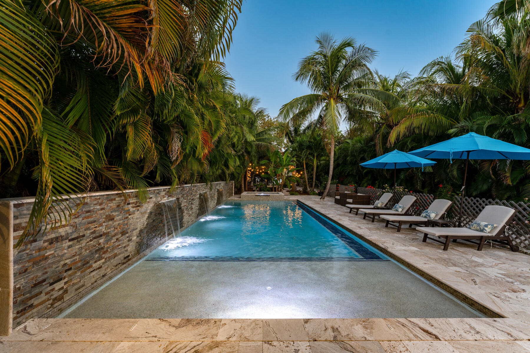 58652 Overseas Highway