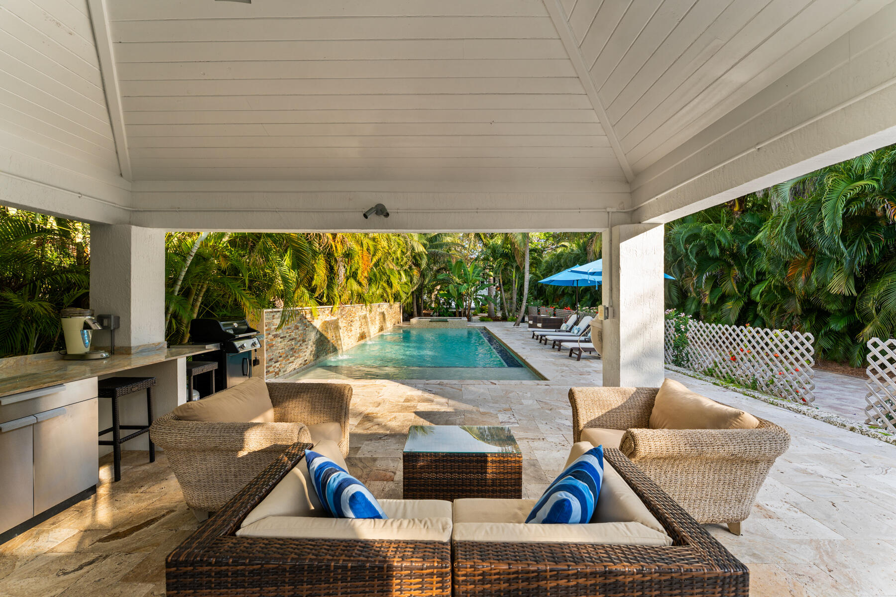 58652 Overseas Highway
