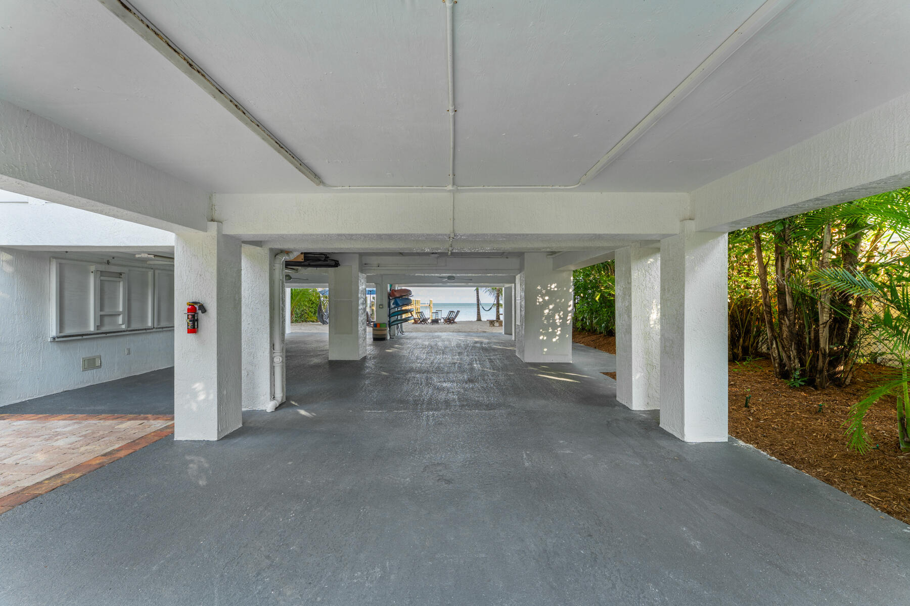 58652 Overseas Highway