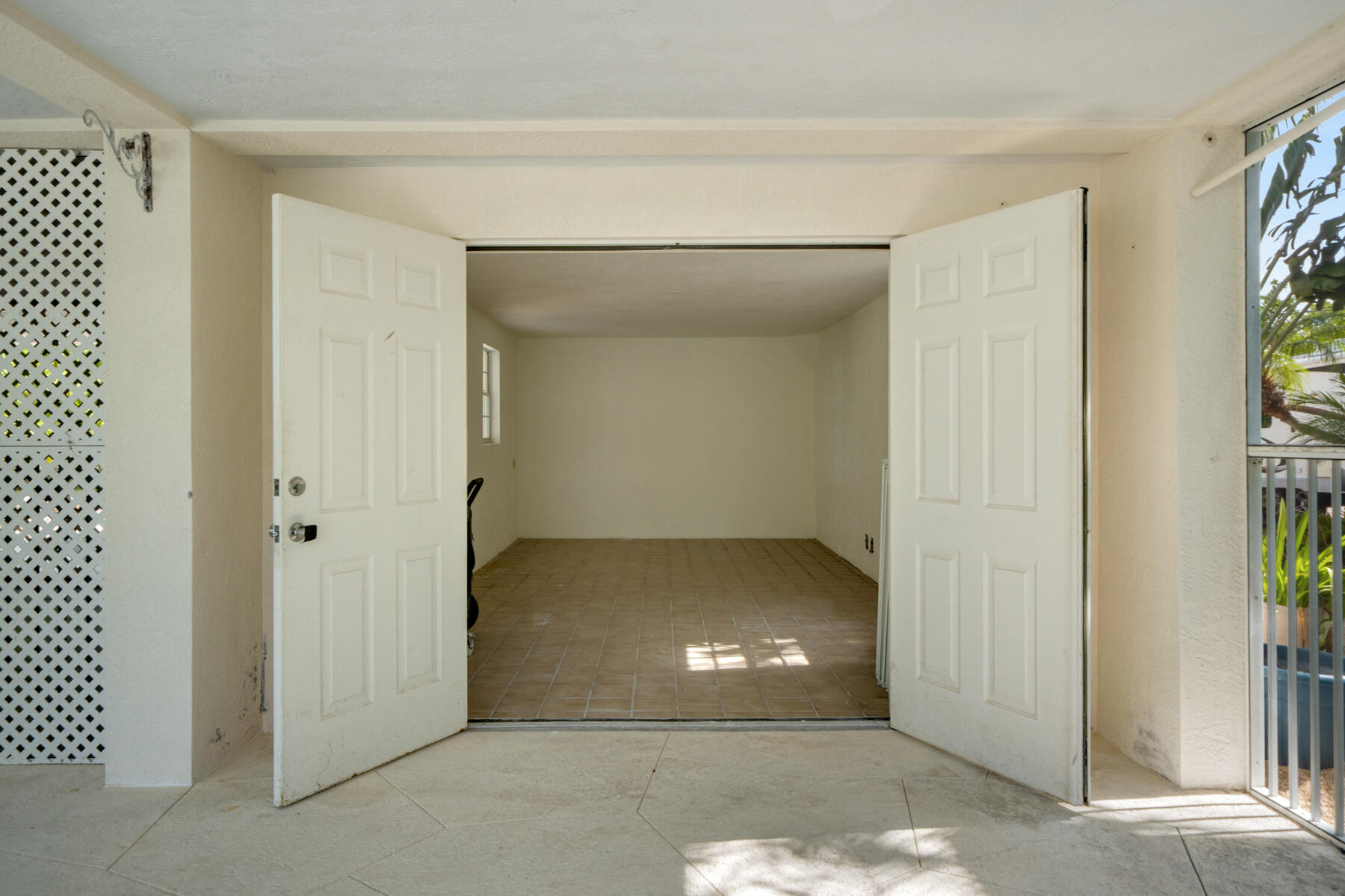 105 Santa Barbara