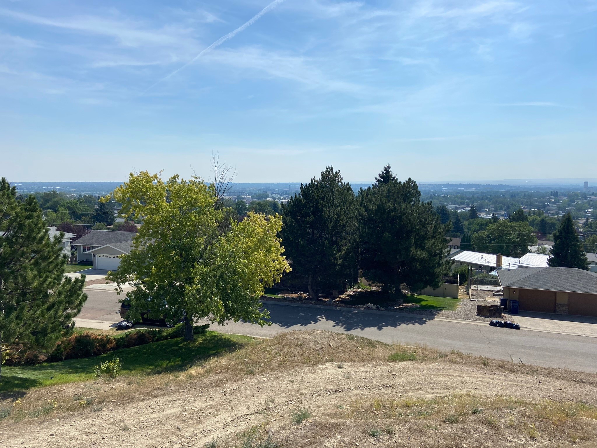 1121 Valley View Drive