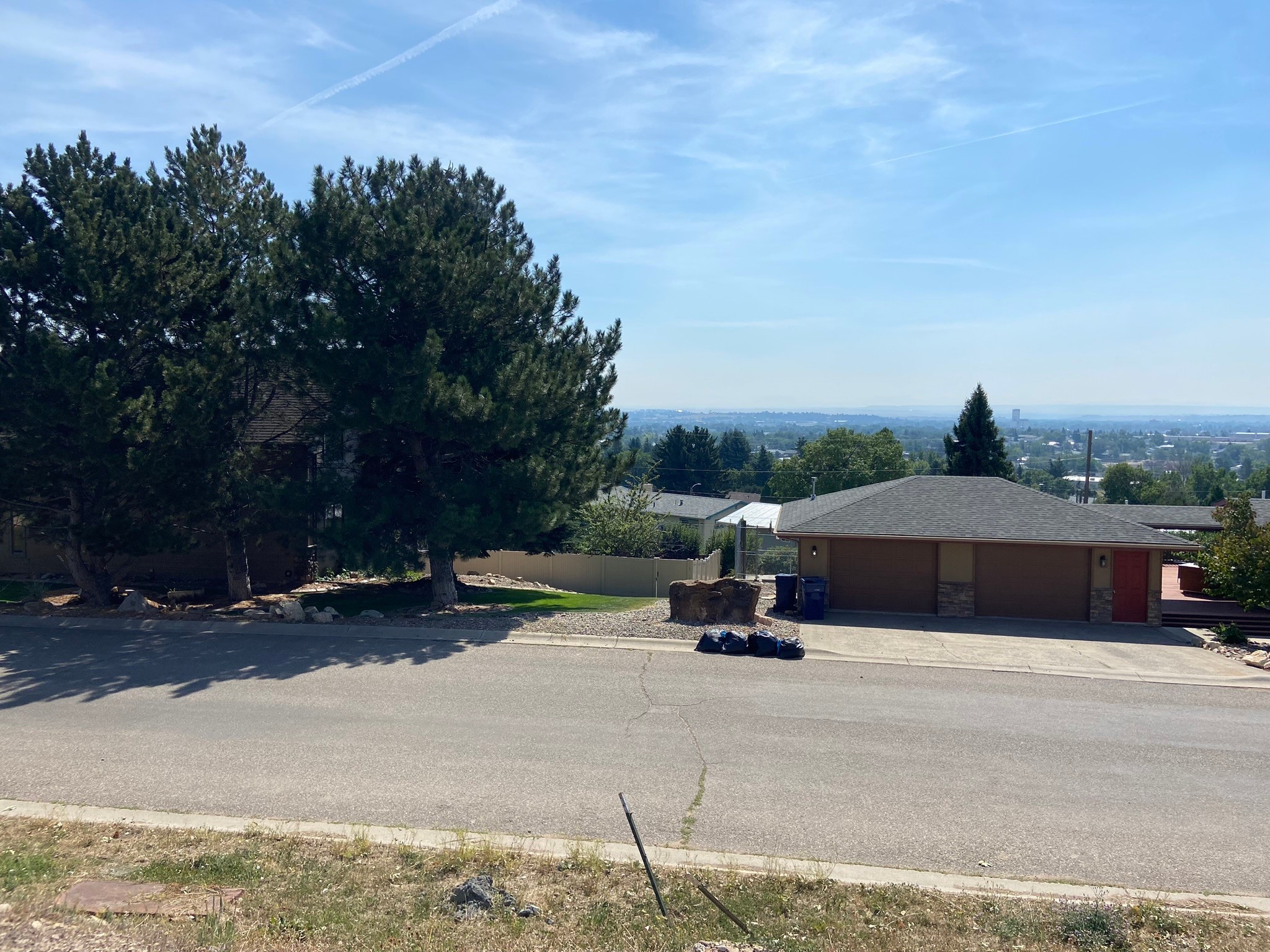 1121 Valley View Drive