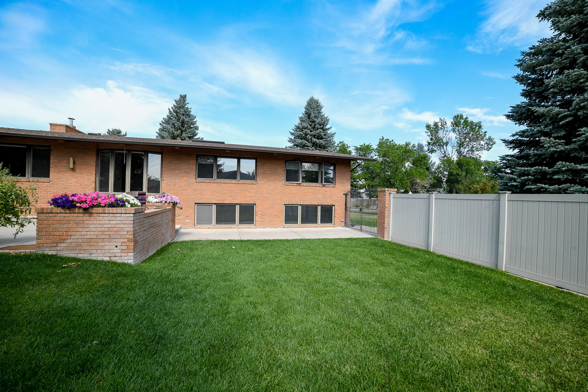 400 Deer Drive