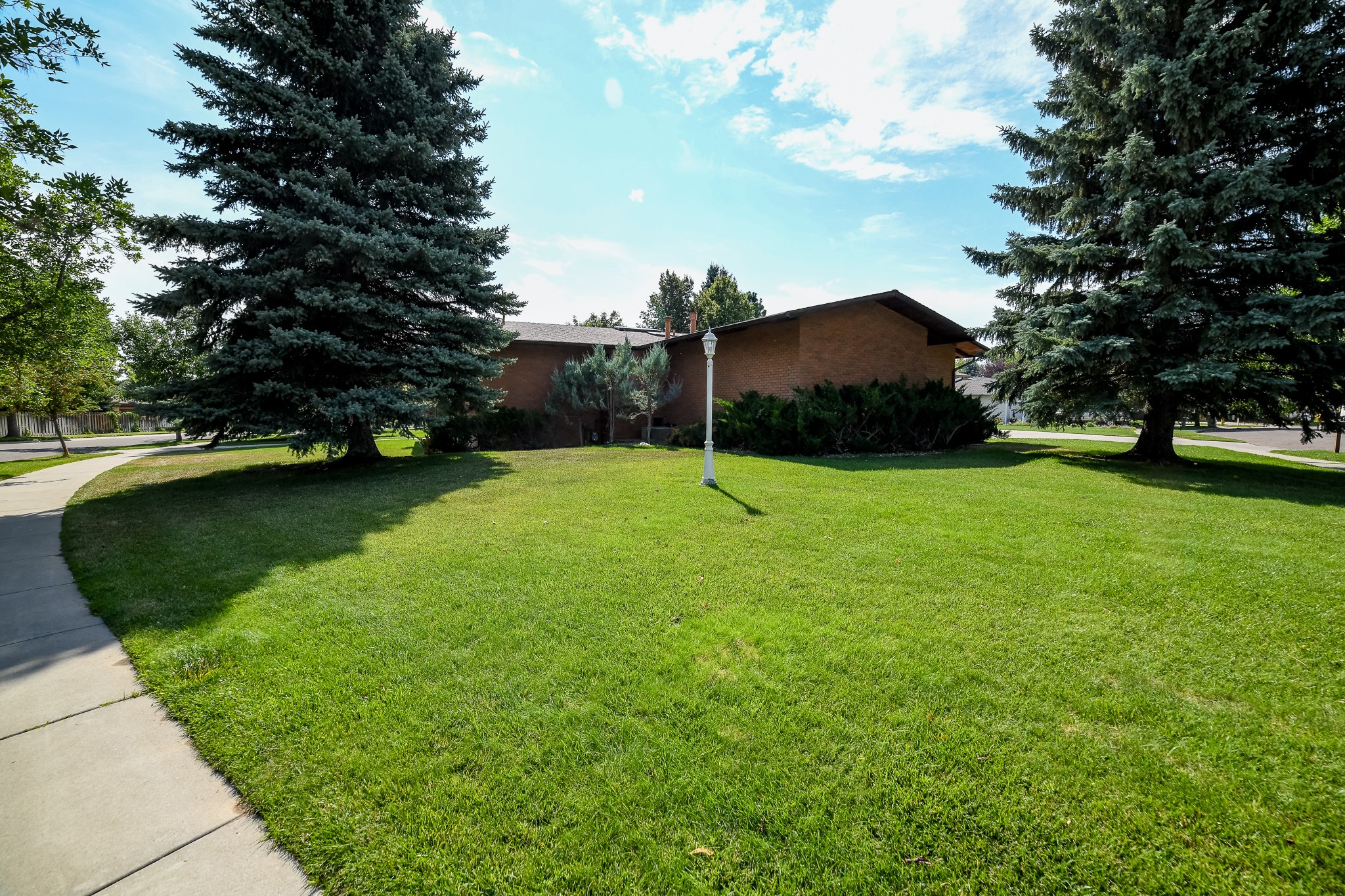 400 Deer Drive