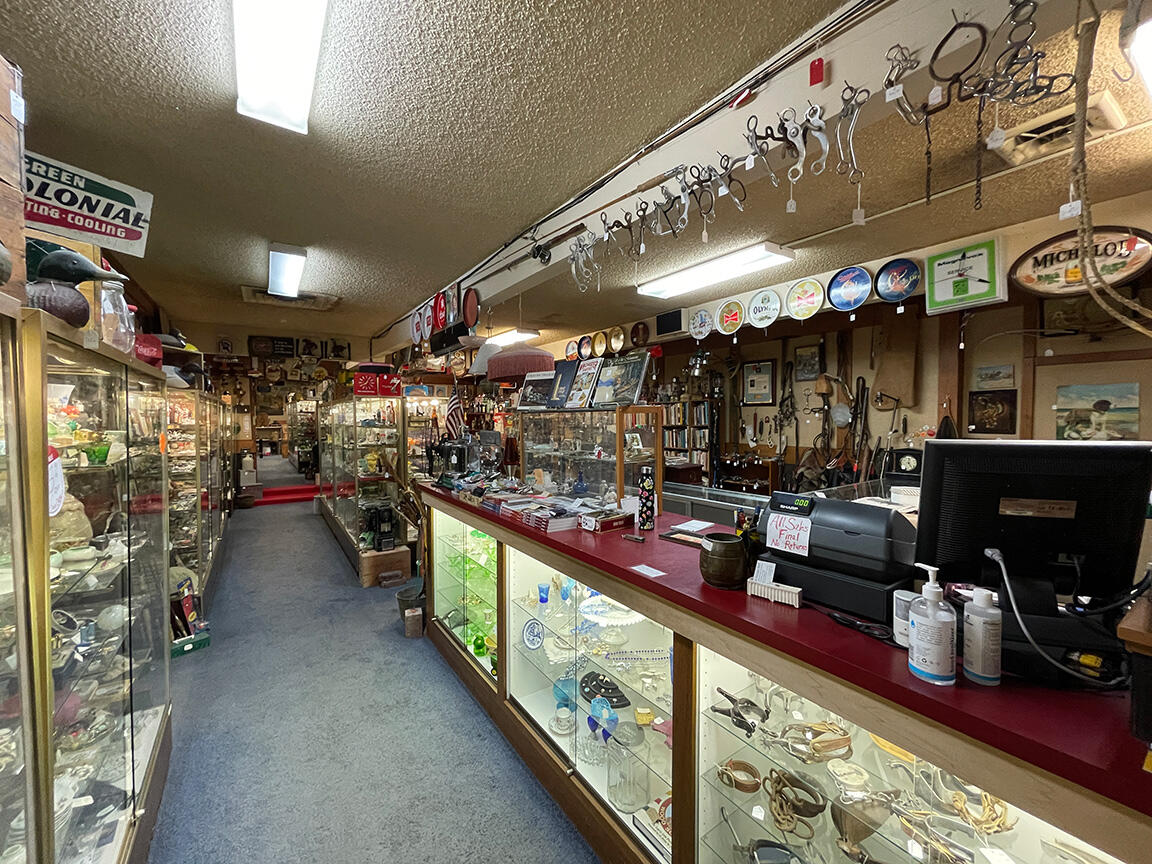 1512 Vaughn Road