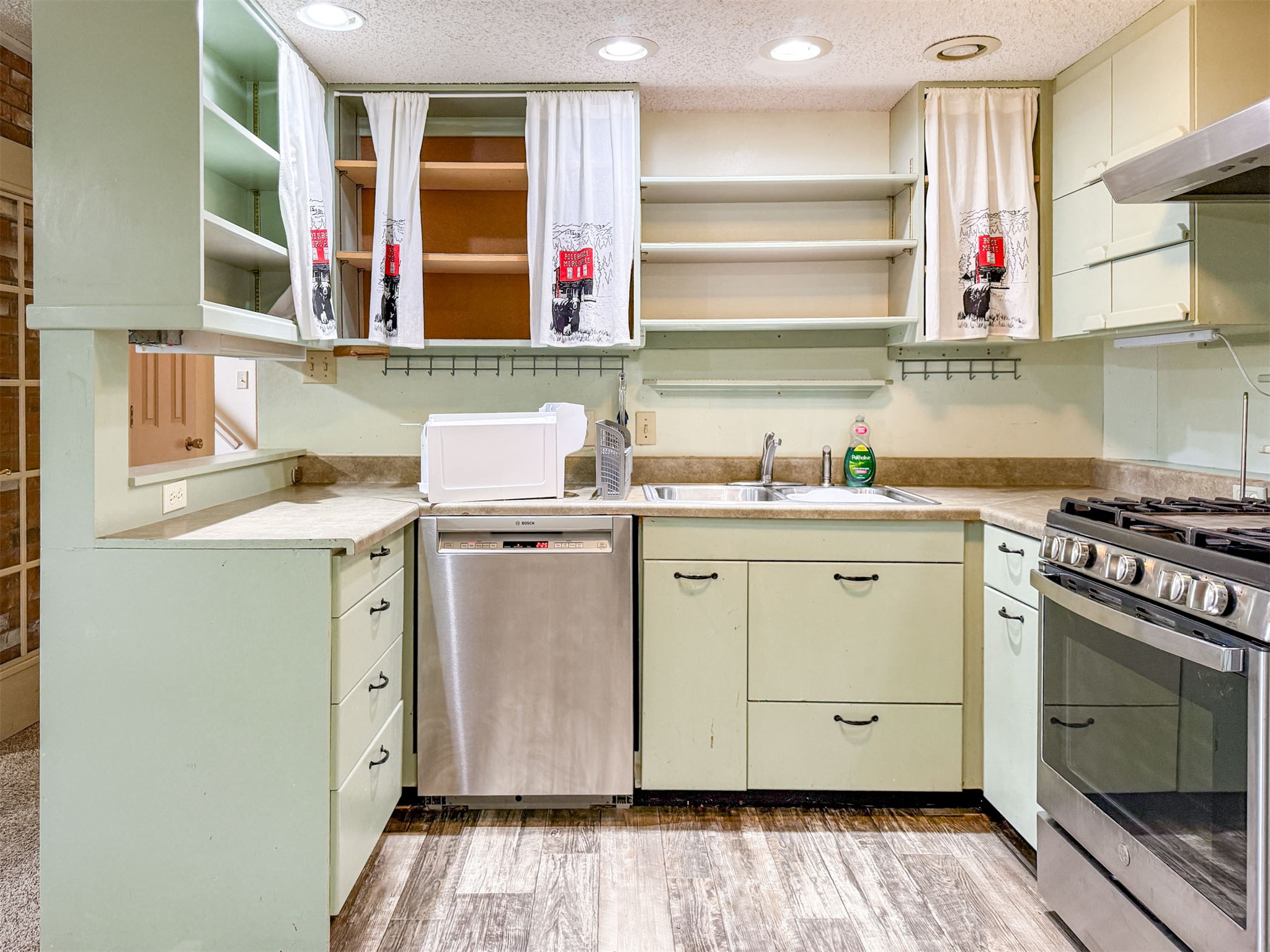 611 Park Garden Road