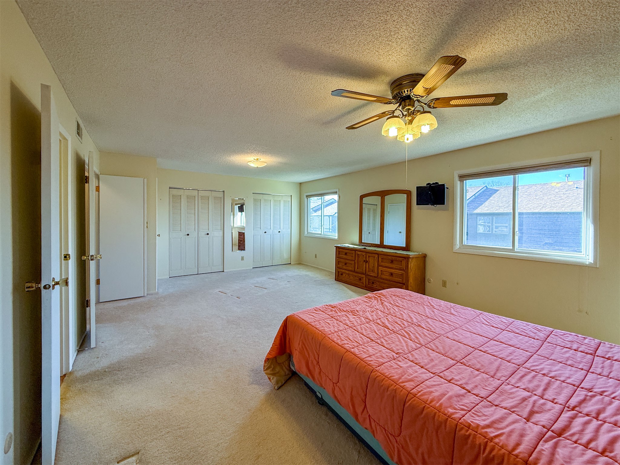 1200 32nd Street S 22