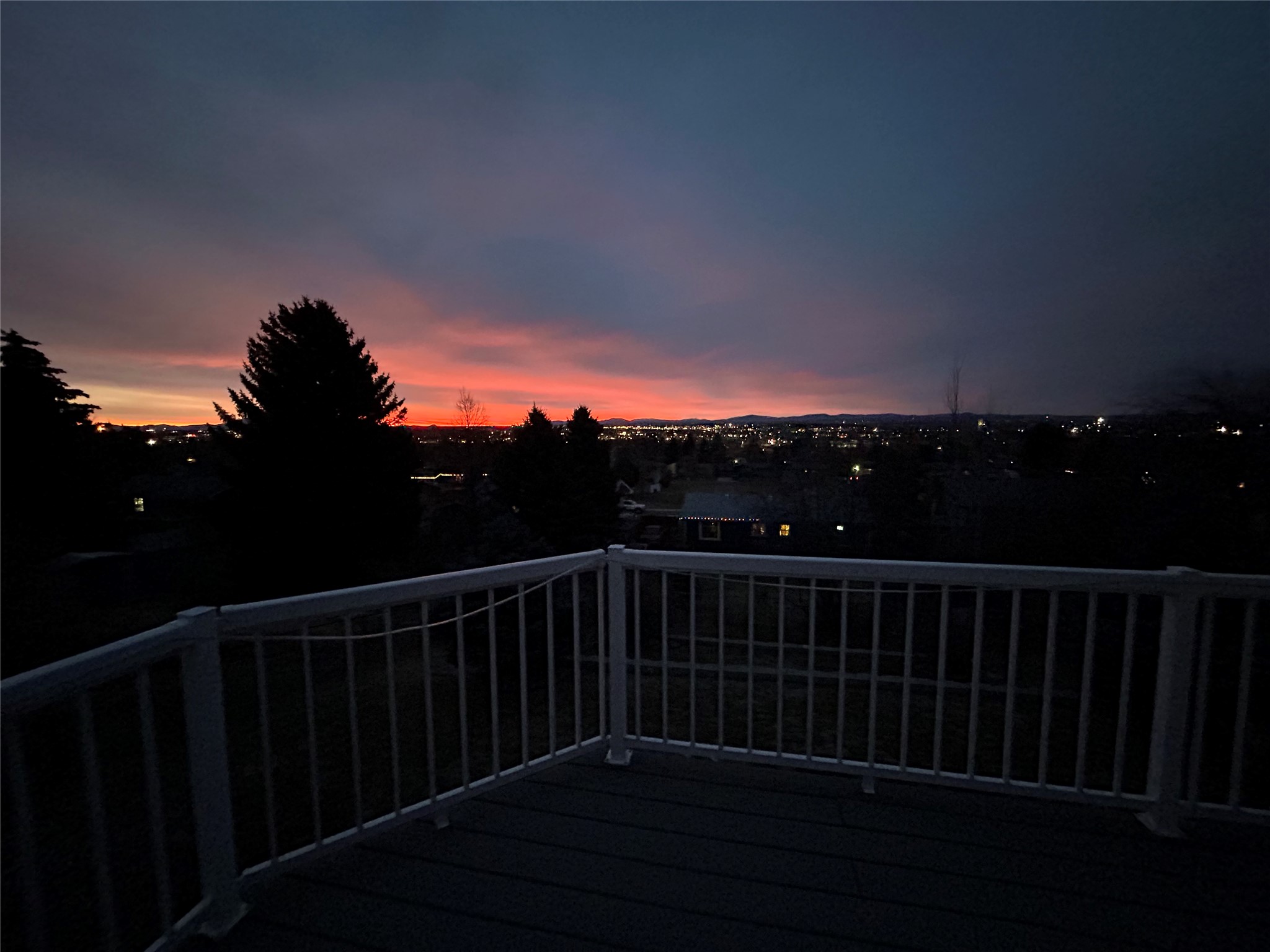 952 Valley View Drive