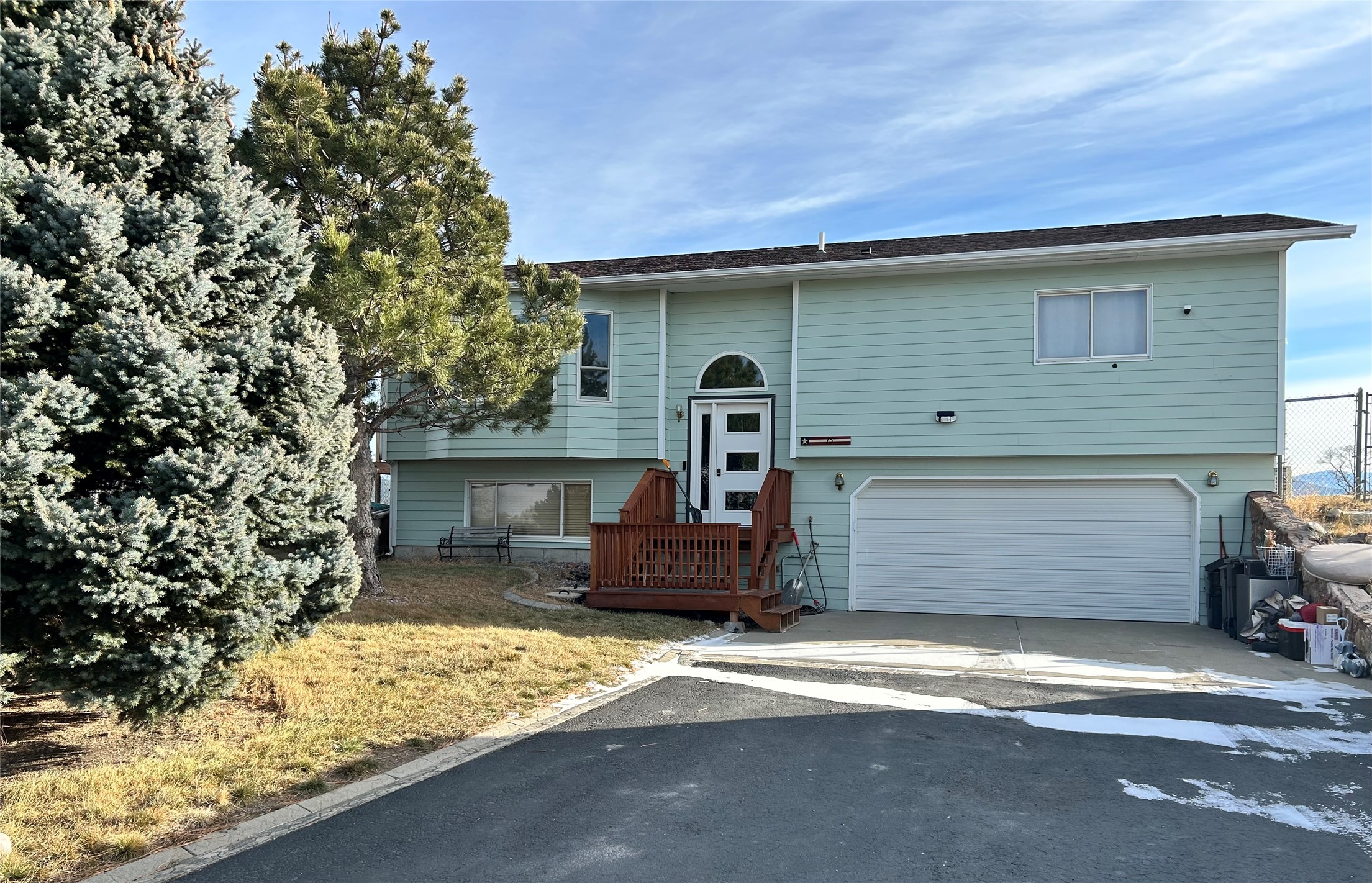 15 Hilltop Drive