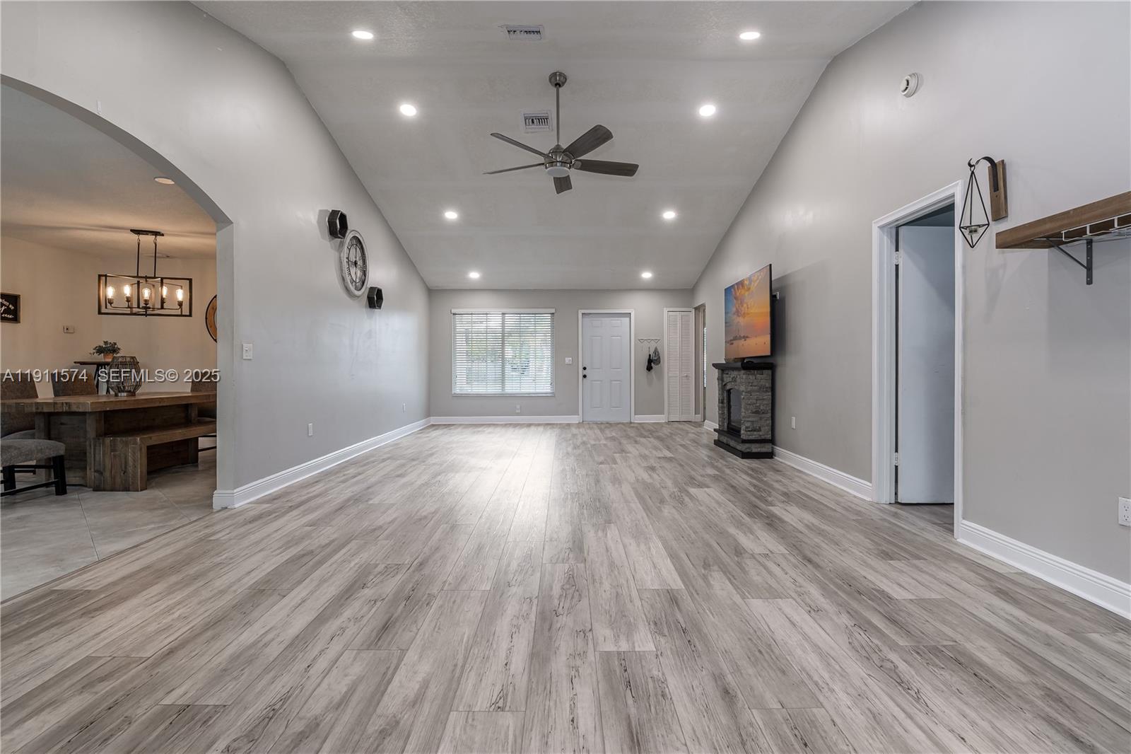 11710 NW 41st Street