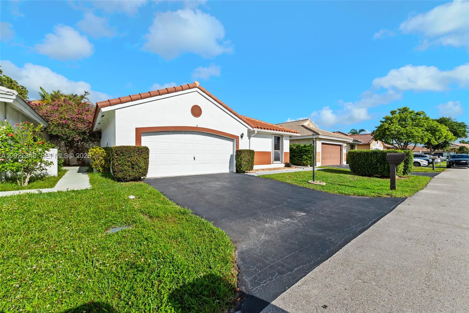 5901 Chester Lane