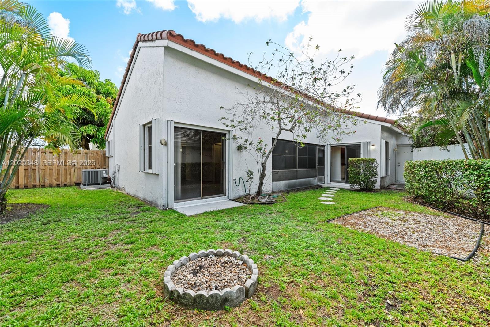 5901 Chester Lane