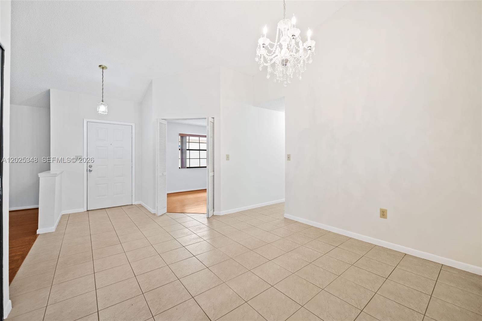 5901 Chester Lane