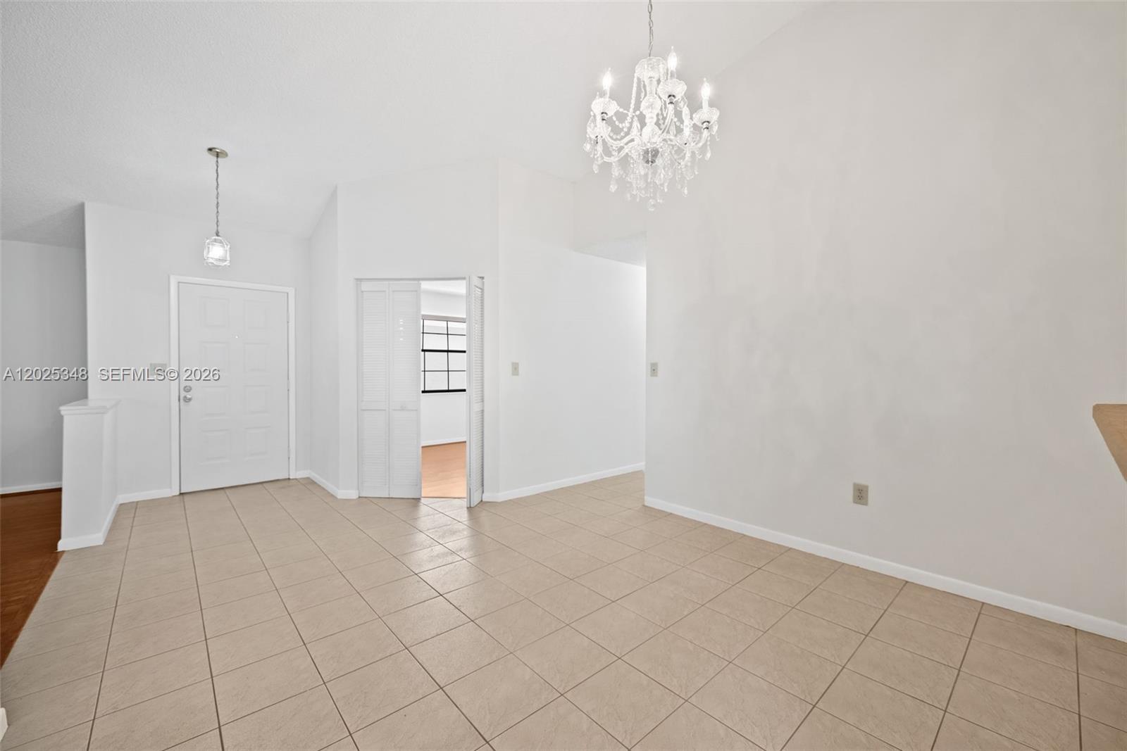 5901 Chester Lane