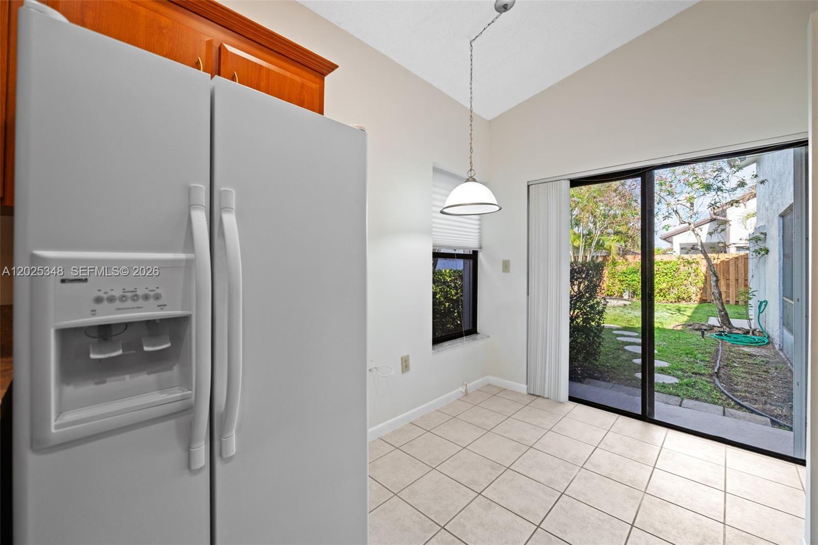 5901 Chester Lane