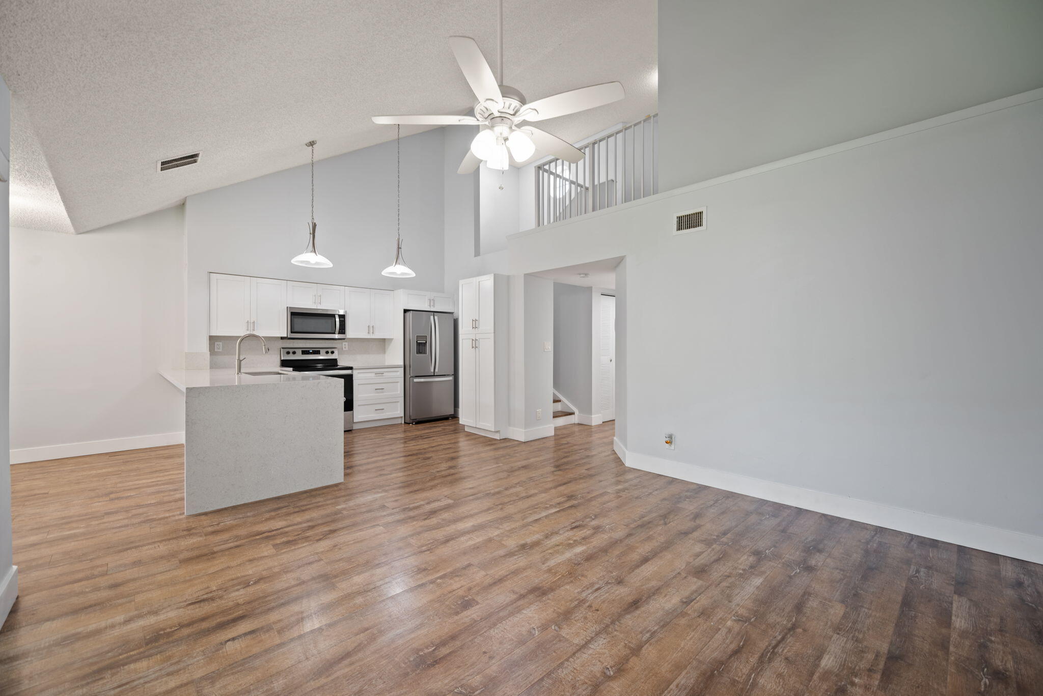 832 NW 92nd Avenue