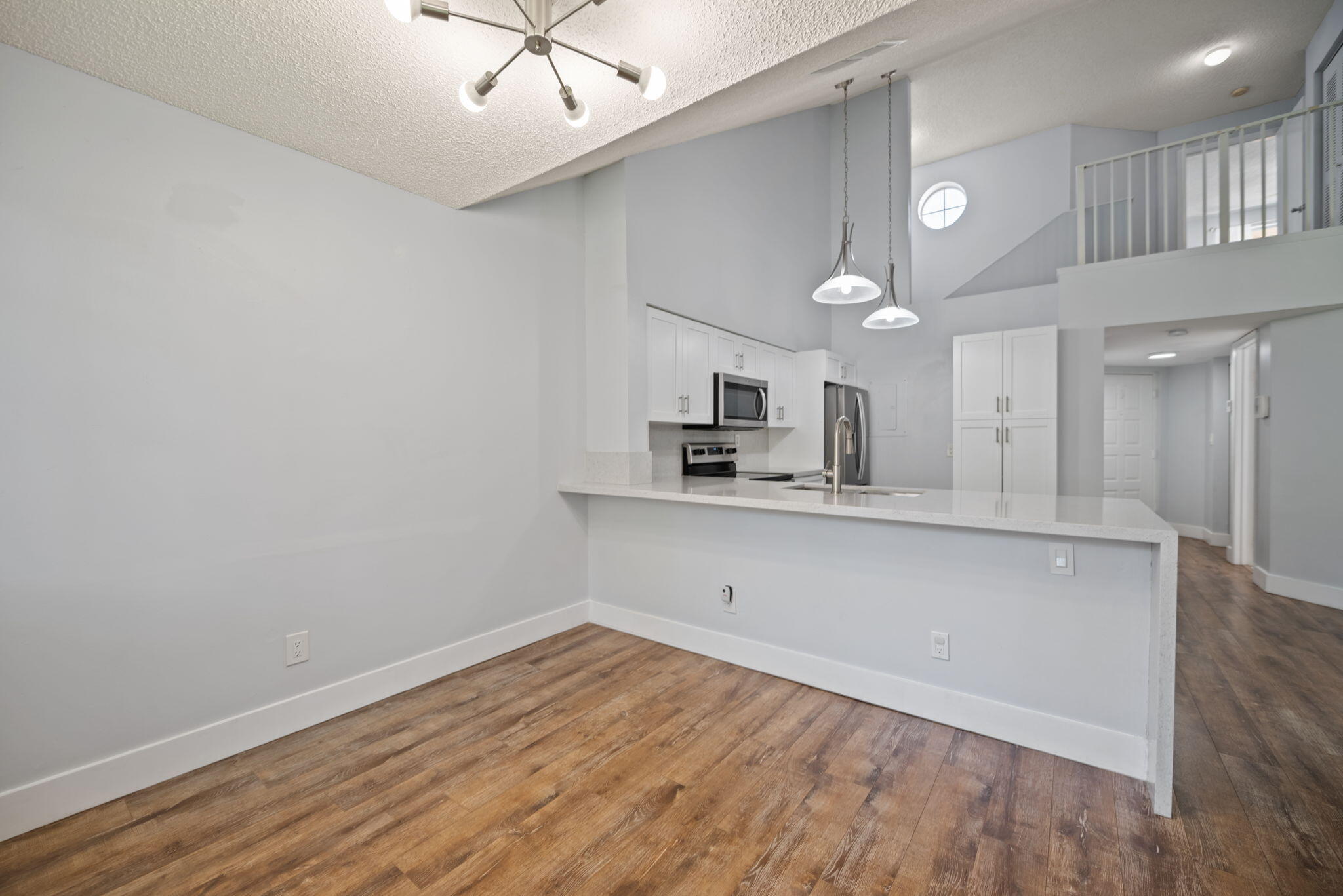 832 NW 92nd Avenue