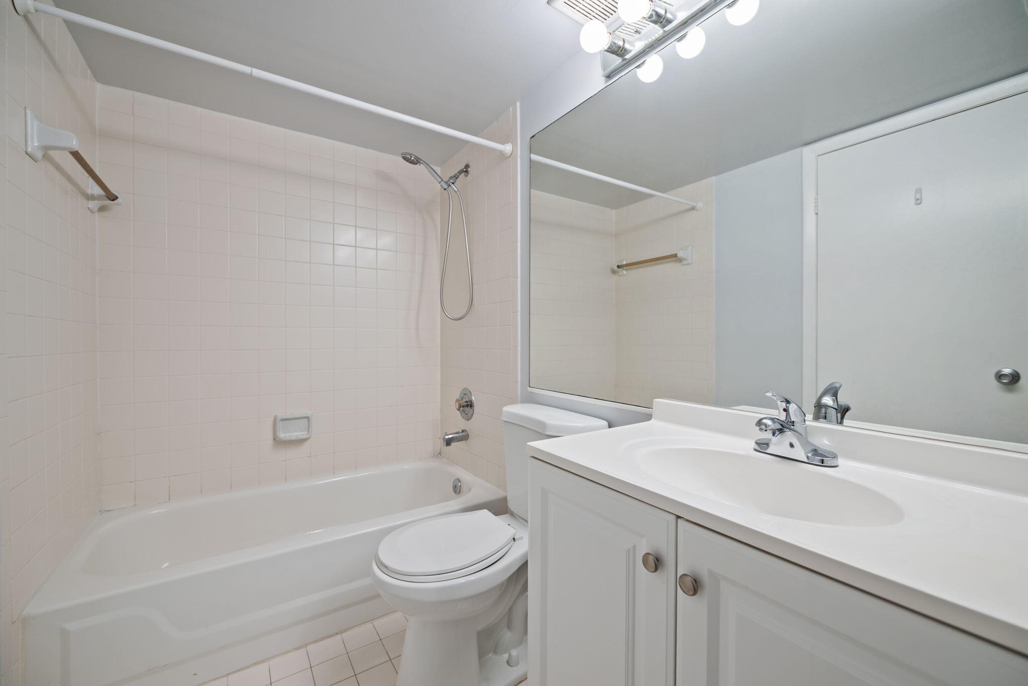 832 NW 92nd Avenue