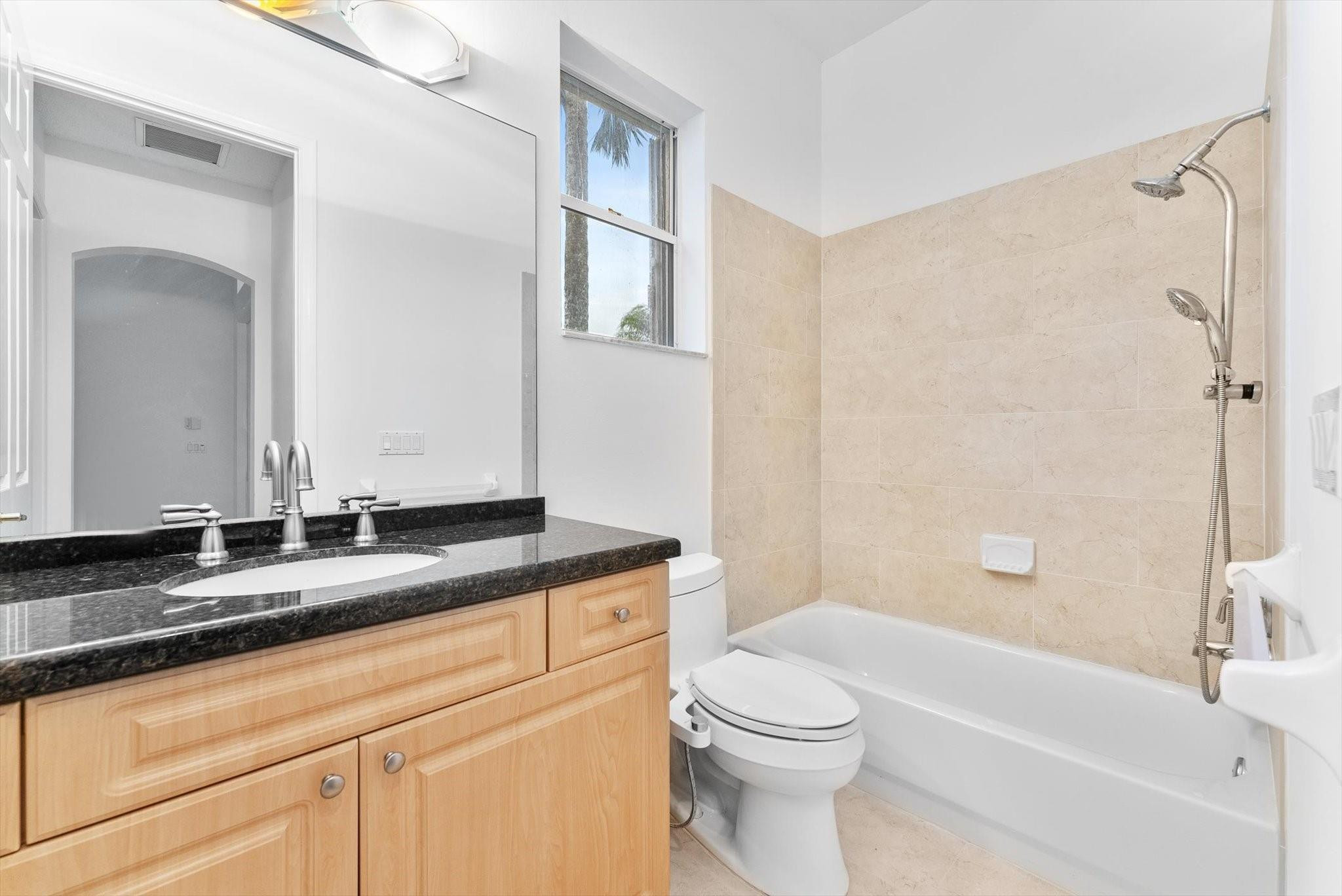 7010 Fairway Lakes Dr