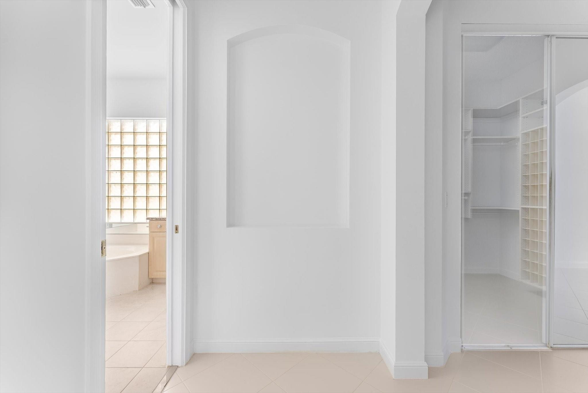 7010 Fairway Lakes Dr