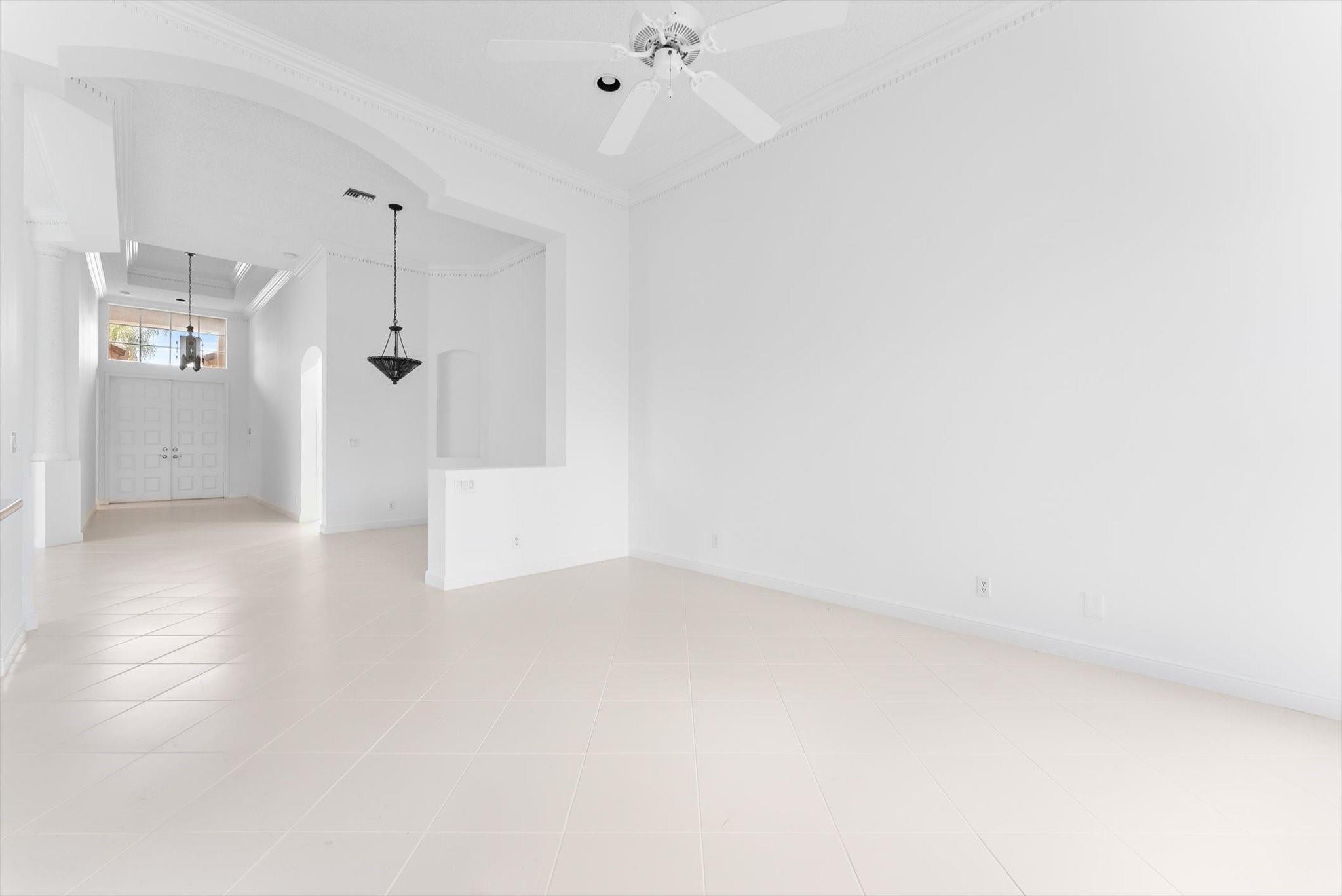 7010 Fairway Lakes Dr