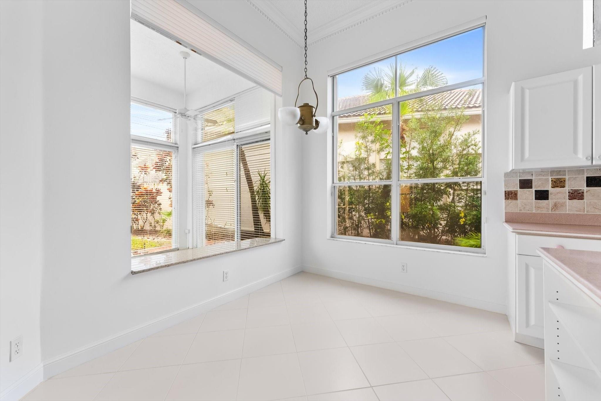 7010 Fairway Lakes Dr