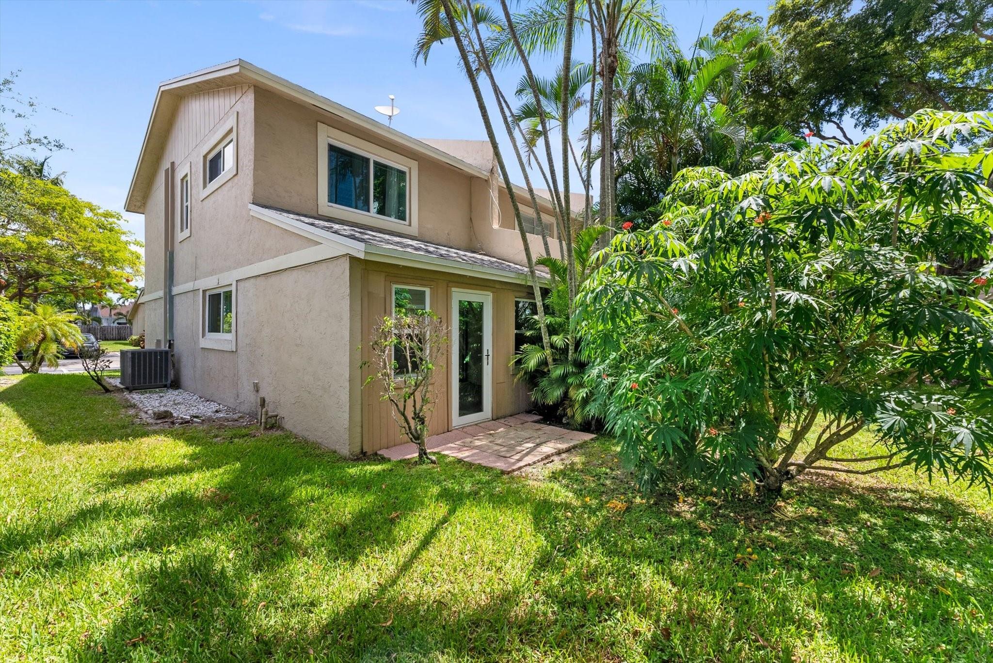 910 Banks Road 910