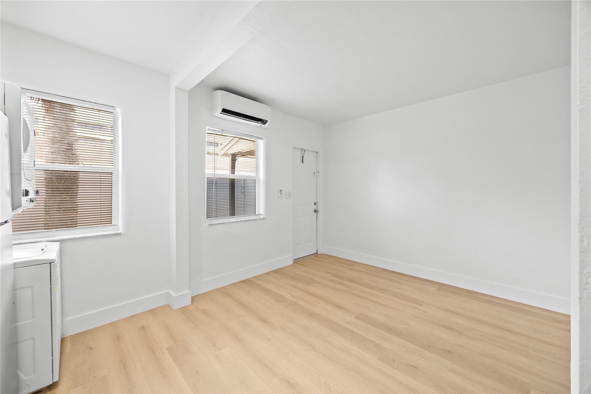 412 SE 16th St 4