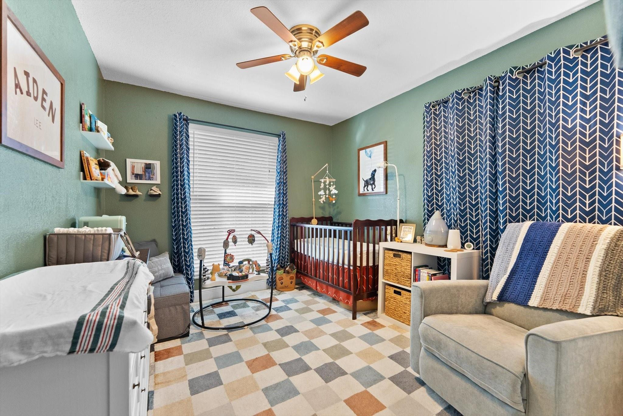 547 N Pine Island Rd 25