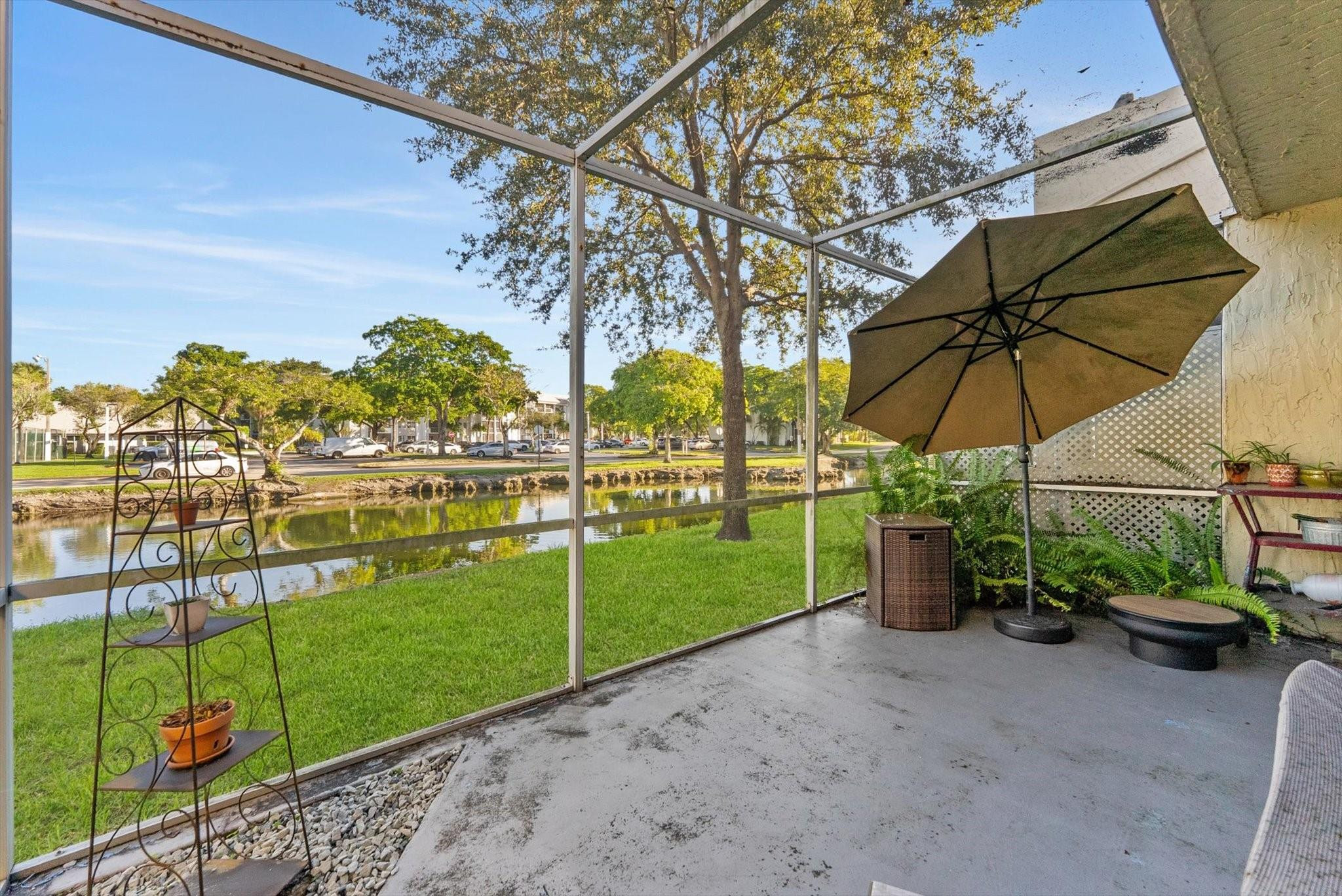 547 N Pine Island Rd 25