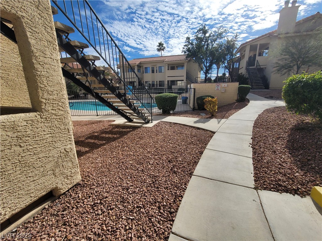 1120 OBSERVATION Drive 101