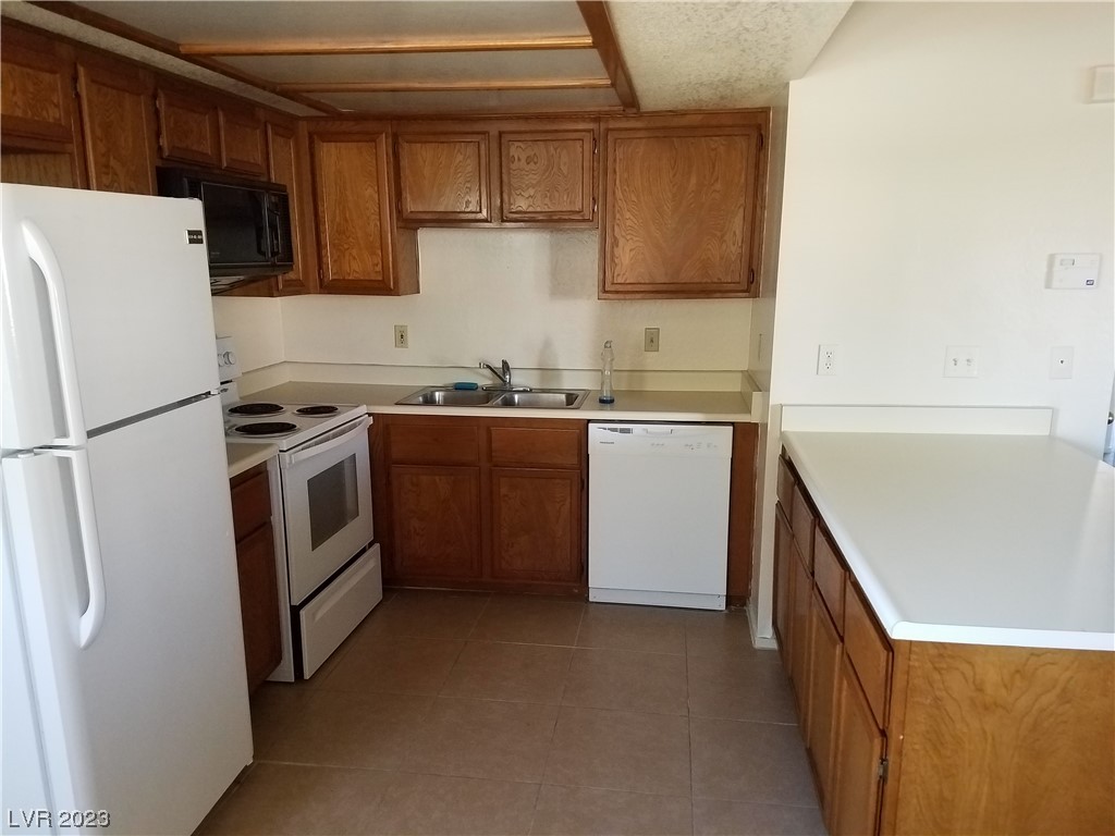 1120 OBSERVATION Drive 101