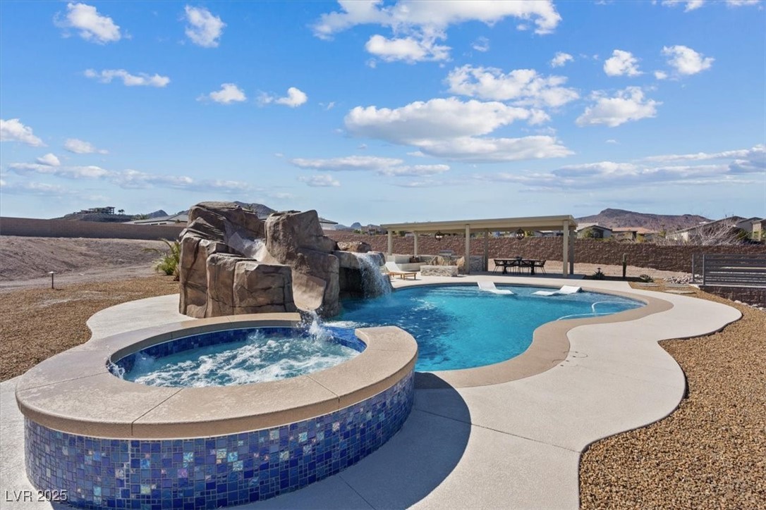 541 Patti Ann Woods Drive
