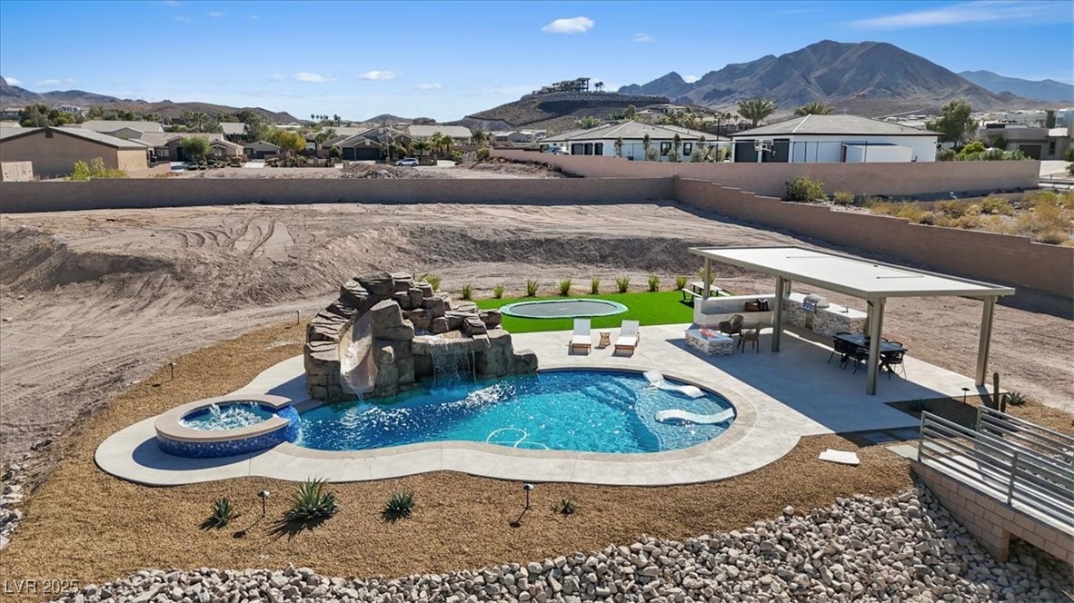 541 Patti Ann Woods Drive