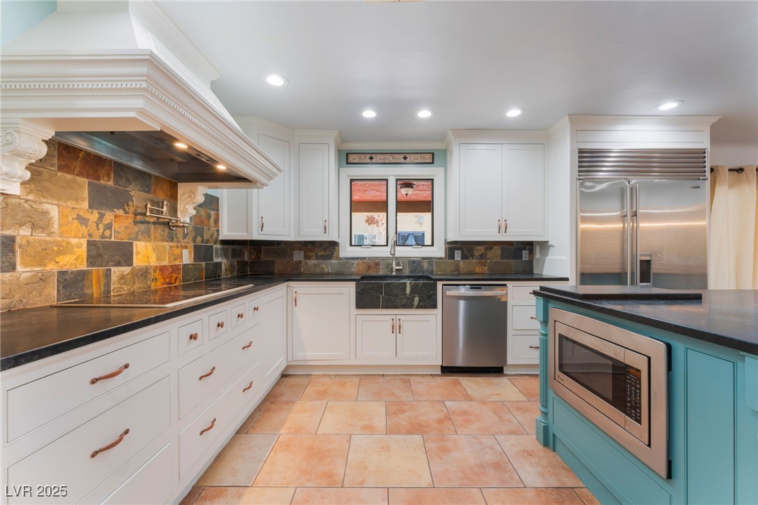 5312 Manuel Drive