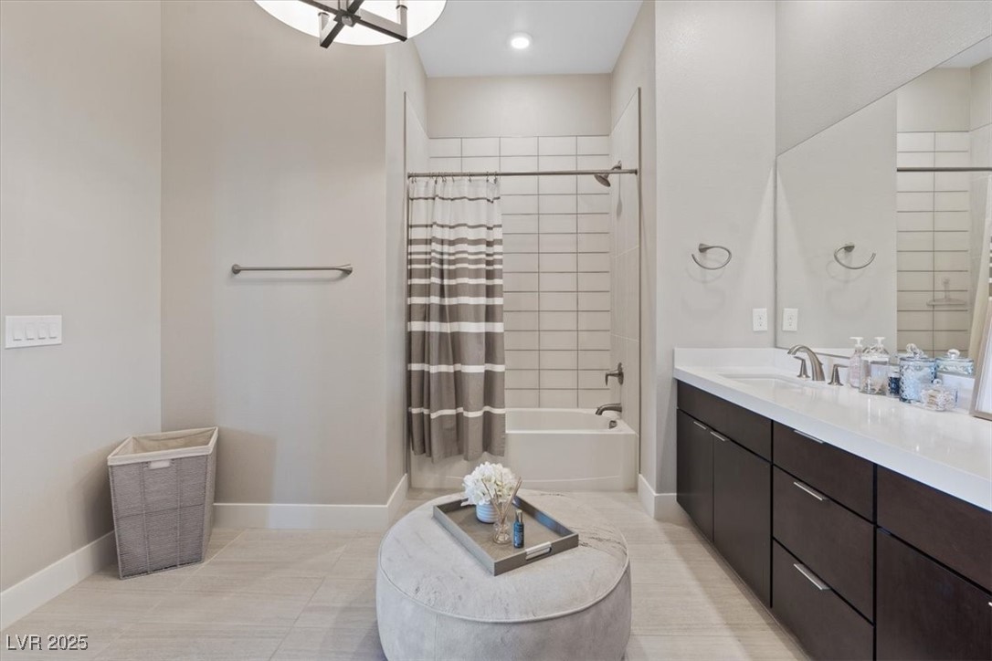 120 Los Cabos Drive 301