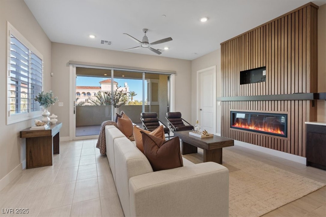 120 Los Cabos Drive 301