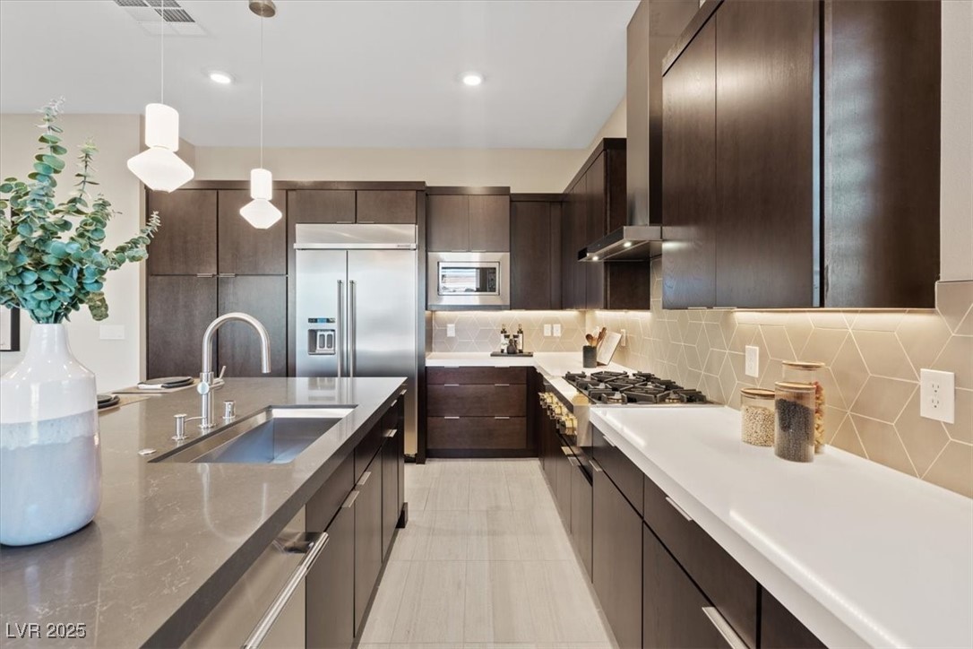 120 Los Cabos Drive 301