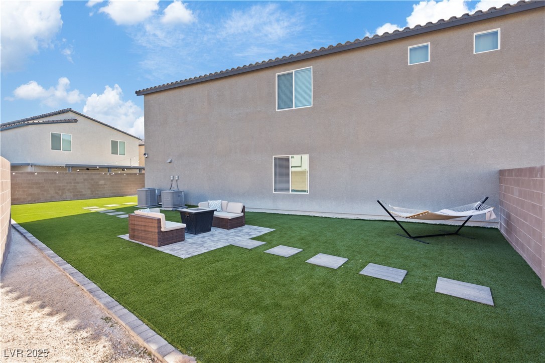 1896 Jamie Brook Place