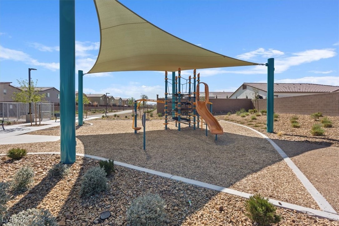 1896 Jamie Brook Place